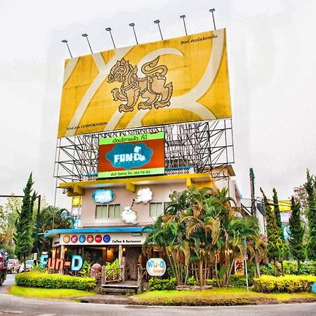 Fun-D Hostel Chiang Rai Ngoại thất bức ảnh