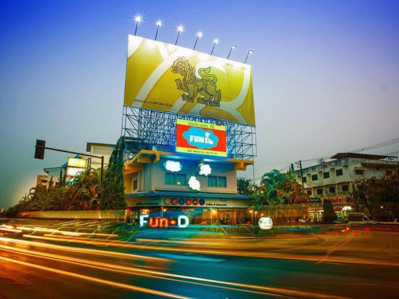 Fun-D Hostel Chiang Rai Ngoại thất bức ảnh